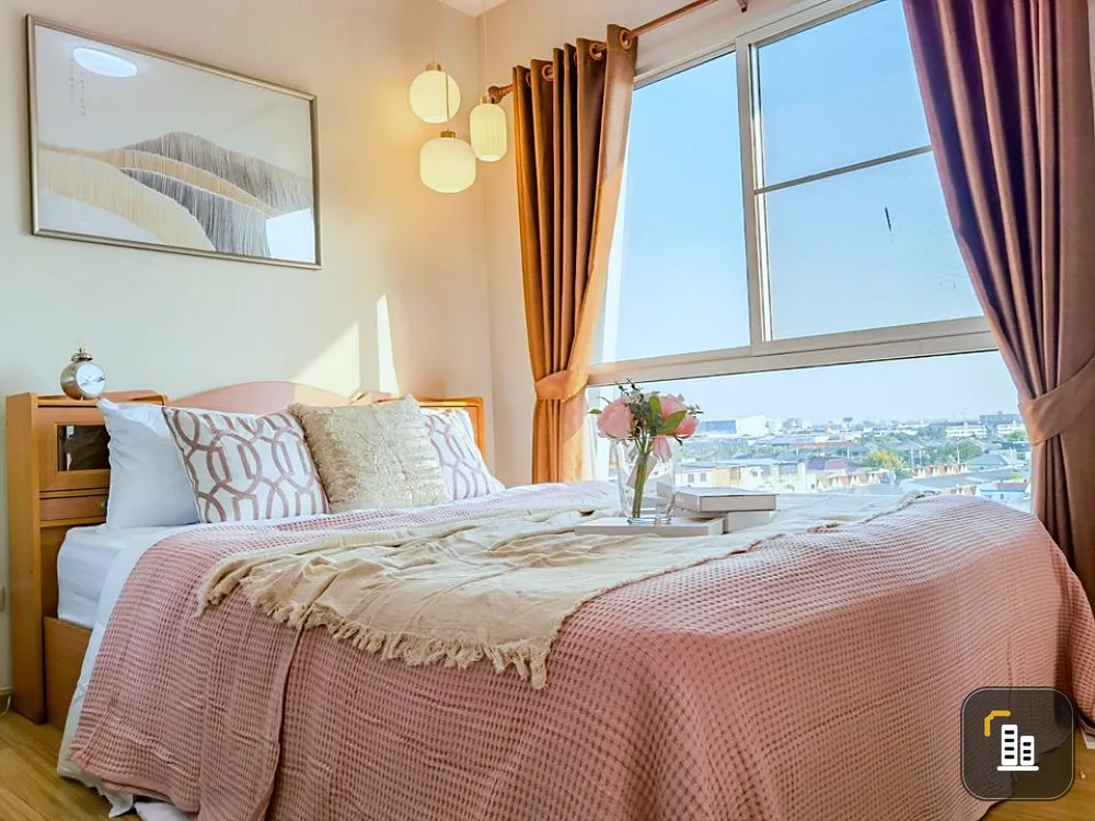 Plum Condo Bangyai Station for sale. The decorated room is very cute. Fully furnished. Hurry up to reserve. If you miss it, you will regret it.