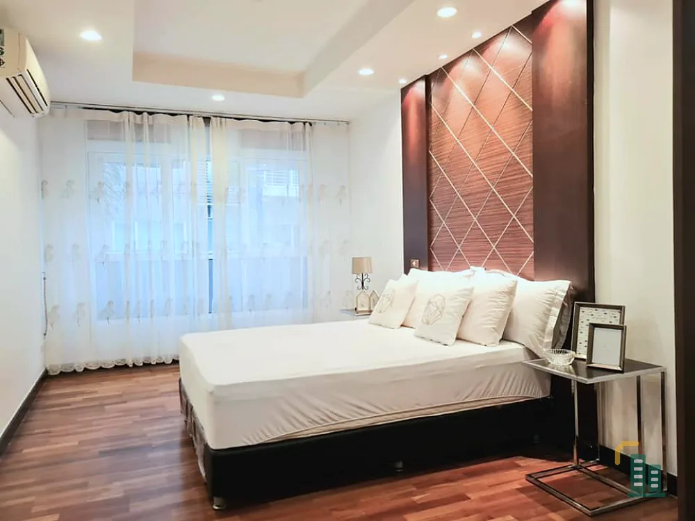 Condo for rent, Avenue 61, pool view, quiet, resort style room, hurry up