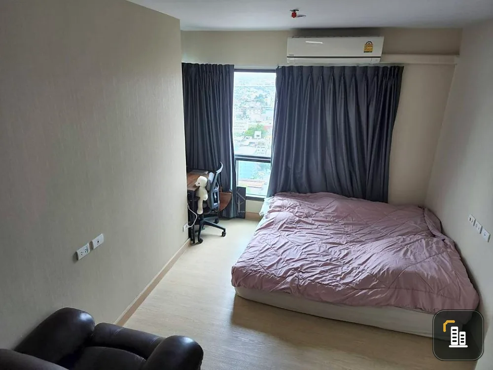 Condo for sale, The Stage, Taopoon Interchange, high floor, corner room, view of the Chao Phraya River, fully furnished, ready to move in. Urgent.