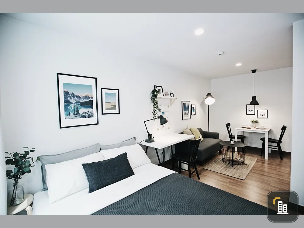 For rent, Regent Home, Bang Son, Phase 28, beautiful decorated room, great price, convenient, complete. Finish here. Hurry up to reserve.