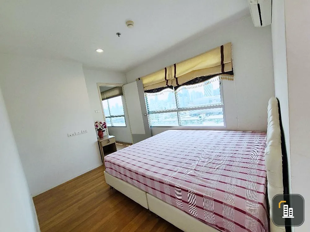 Urgent sale!! Condo Lumpini Park Rama 9-Ratchada, Comdime room, 18th floor, good view, fully furnished, ready to move in. Don't miss it!!