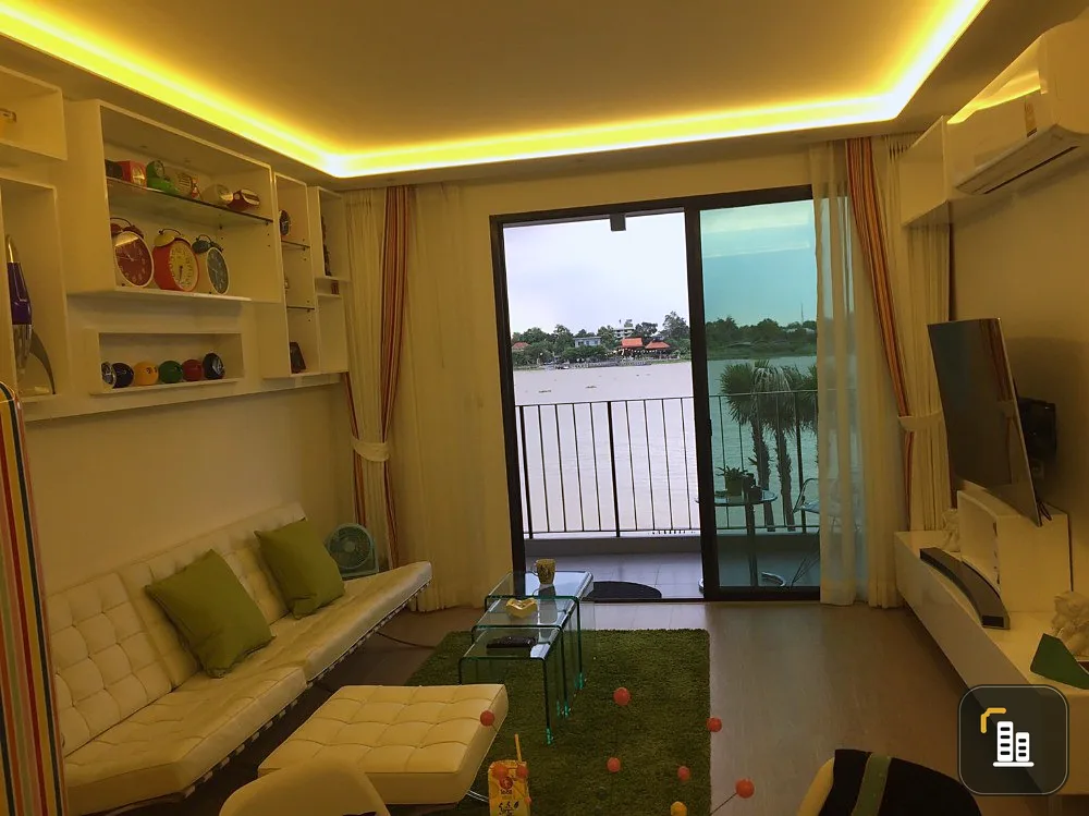 Sell ​​Metro luxe riverfron 2 bedrooms with beautiful river views. Outstanding room decoration Hurry up to be the owner
