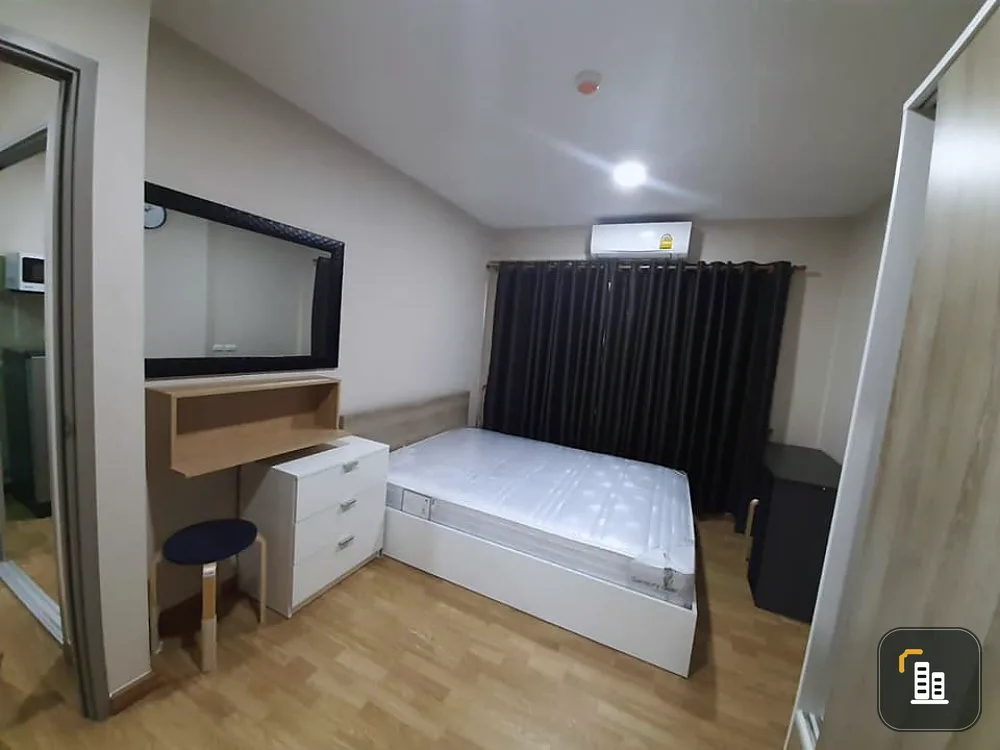 Wow, the room is very nice. complete electrical appliances with washing machine Hurry and book before you miss out at B Condo Phaholyothin for rent.