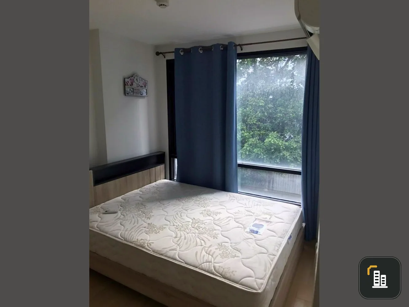 Sale/Rent Lipp Ladprao 20 Nice decorated room. Super bright colors Ready to move in. Very good price. Hurry up to reserve before you miss it.