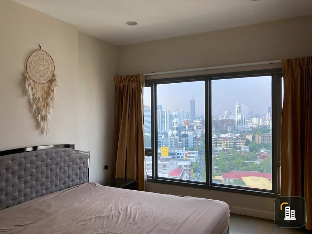 Condo for sale, The Crest Sukhumvit 34, high floor, fully furnished, near BTS, luxury room, don't wait