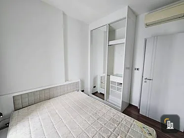 For rent!! Condo Wyne Sukhumvit, 26th floor, beautiful room, fully furnished. Ready to move in, don't miss it!!
