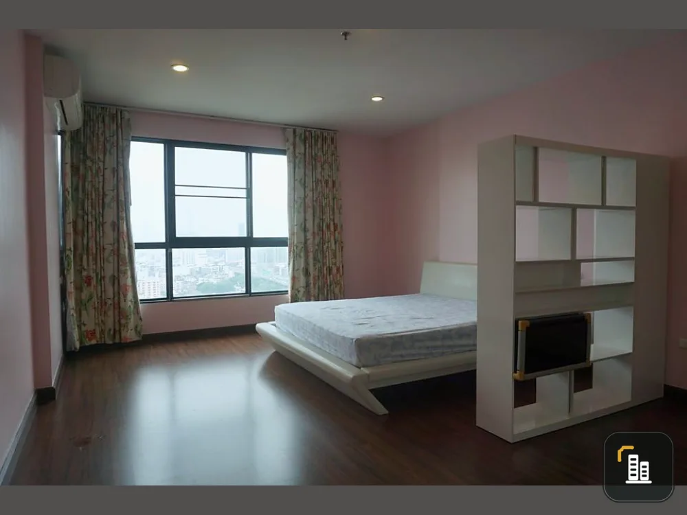 Condo for rent, Supalai Premier Ratchathewi, good view, cool breeze, very spacious room, lots of usable space If interested, hurry to reserve.