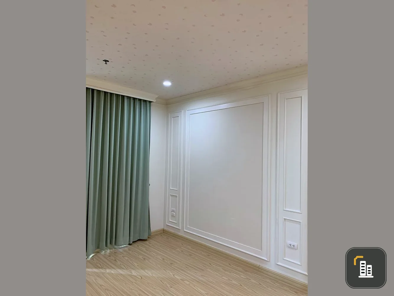 Sale Supalai Premier Asoke, decorated in modern style, the whole room never rented The price is very good. Hurry up to reserve. Don't wait.