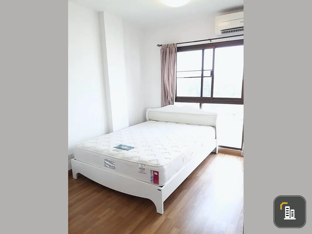 Urgent sale! Summer Garden Chaengwattana 19 1 bedroom 1 bathroom 6th floor free furniture and 1 air conditioner