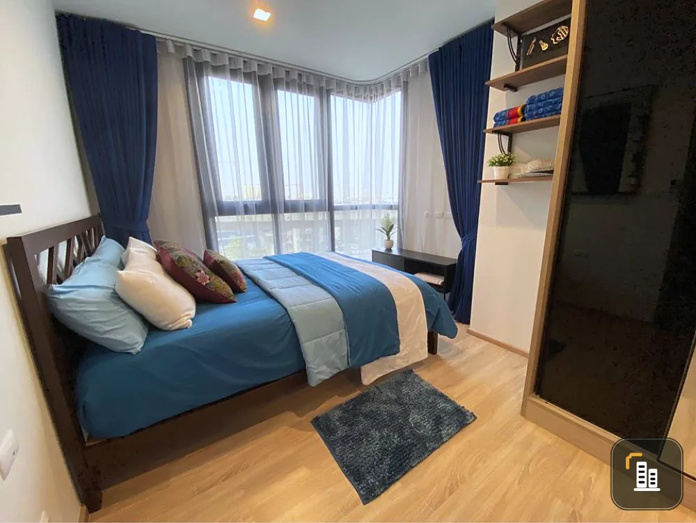 Selling THE BASE Garden-Rama 9, fully furnished room, super tone control, cool furniture Buy now don't hesitate