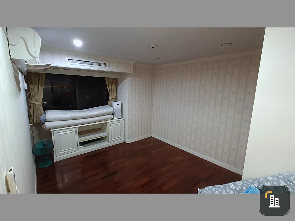 Urgent sale, Flora Ville, 2 bedrooms, 2 bathrooms, ready to move in, Build-in in the whole room, book now, don't wait!!