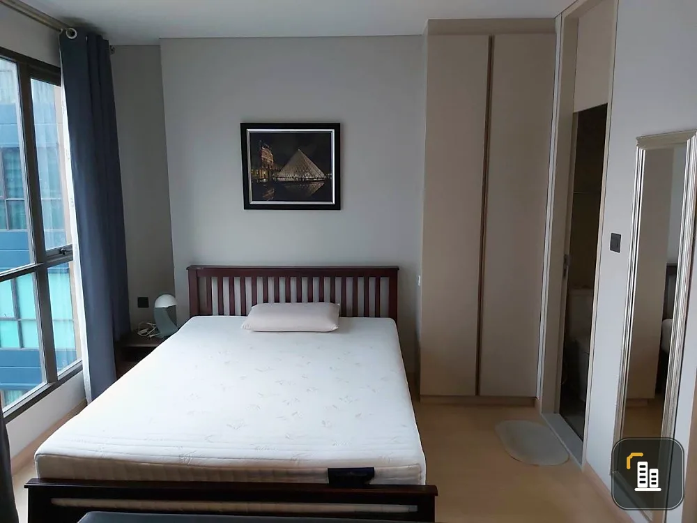 Sell / rent Lumpini Suite Phetchaburi-Makkasan, nice room, fully furnished, electrical appliances. If interested, hurry up to reserve.