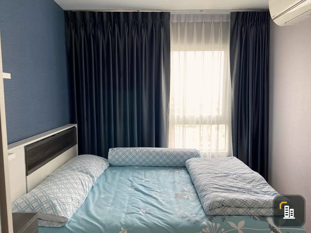 For Sale Chewathai Phetkasem 27 high floor, city view, super bright, plus mattress, TV, refrigerator, sofa, living room, hurry to buy