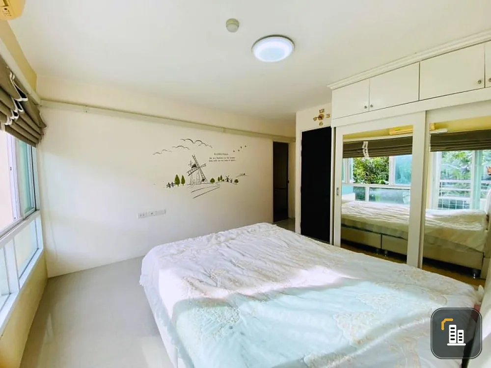 Sell rent Chateau in town Major Ratchayothin, fully furnished, electrical appliances. Carry your bag and you're ready to go.