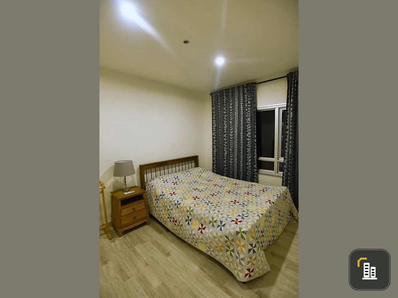 For rent, Manor Sanambinnam, 21st floor, beautiful pool view, fully furnished. Beautiful room like this. Do not reserve, regret it instead.