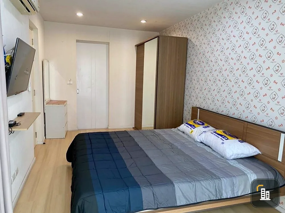 For rent or sale, Happy condo Ladprao 101, the room is very spacious. Well decorated with furniture If you don't book, you will regret it. Urgent.
