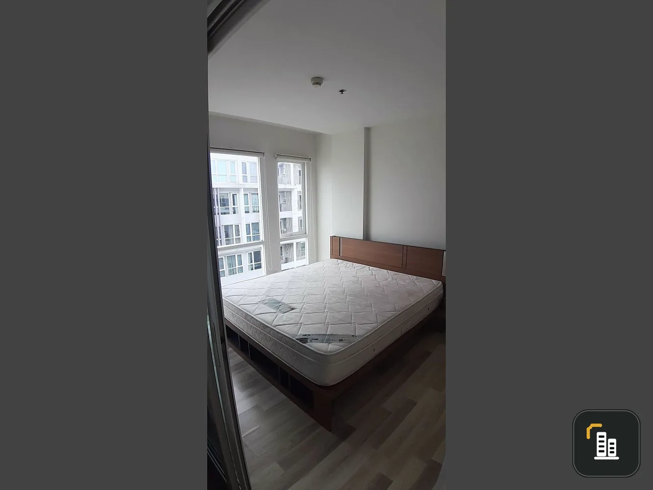 For rent, The Key Prachachuen, 10th floor, pool view. Fully furnished, ready to move in. Book now, don't miss it.