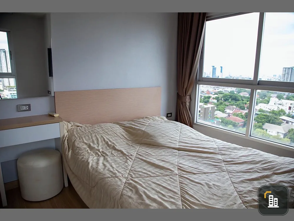 Sell Rich Park @ Bangson, corner room, beautiful view, quiet, very private Book now. Don't miss it.