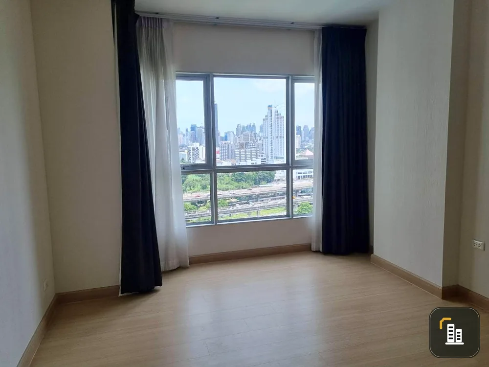Condo for sale, Supalai Veranda Rama 9, 19th floor, very bright view, empty room, never lived in Book in advance