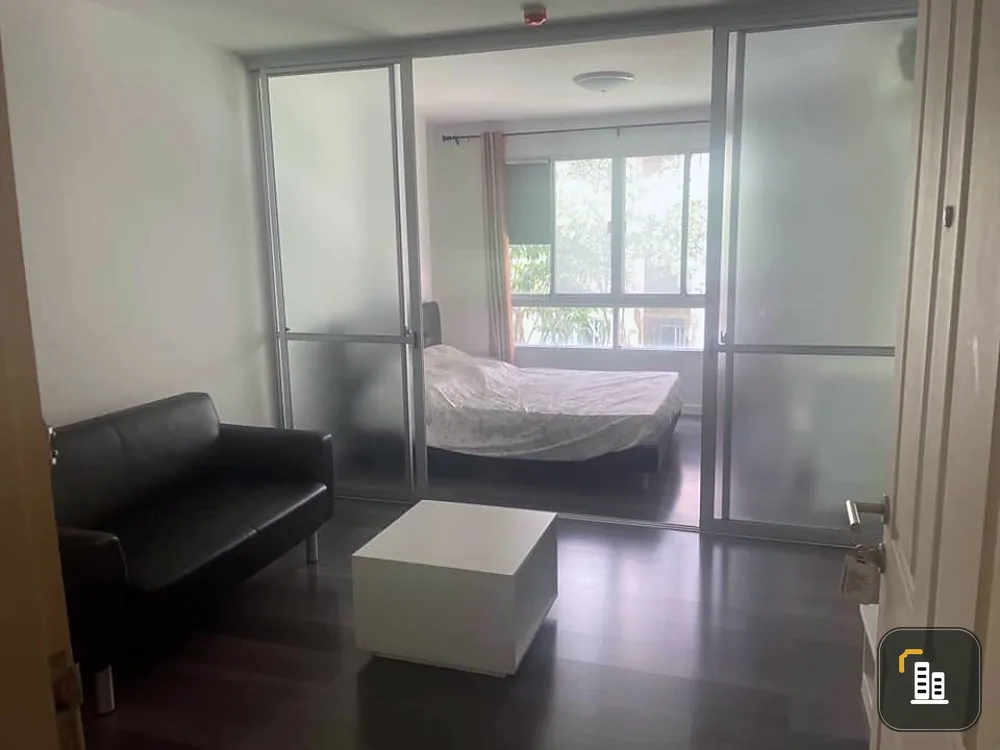 For rent, dcondo Campus Resort Rangsit , 2nd floor, pool view. The room is divided into proportions. Do not miss out. Hurry up to reserve.
