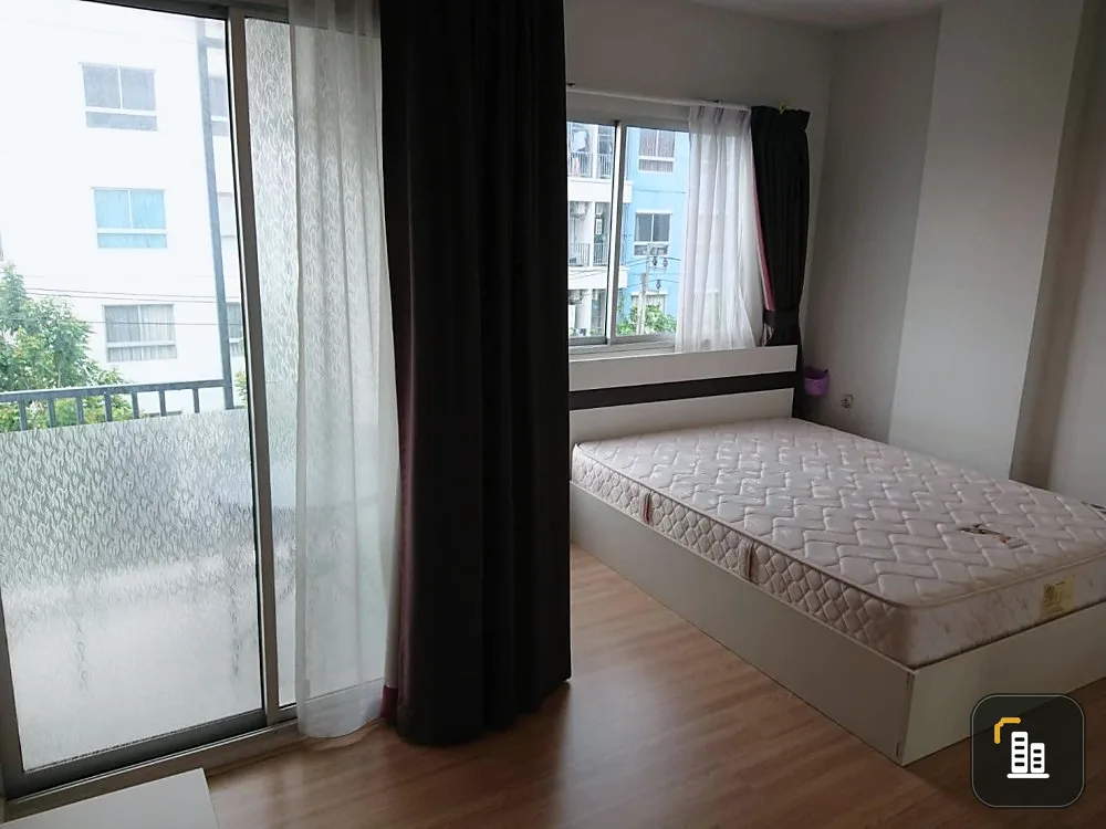 Condo for sale, The Kitts Tiwanon, private corner room The balcony does not collide with other rooms. Fully furnished, don't miss it