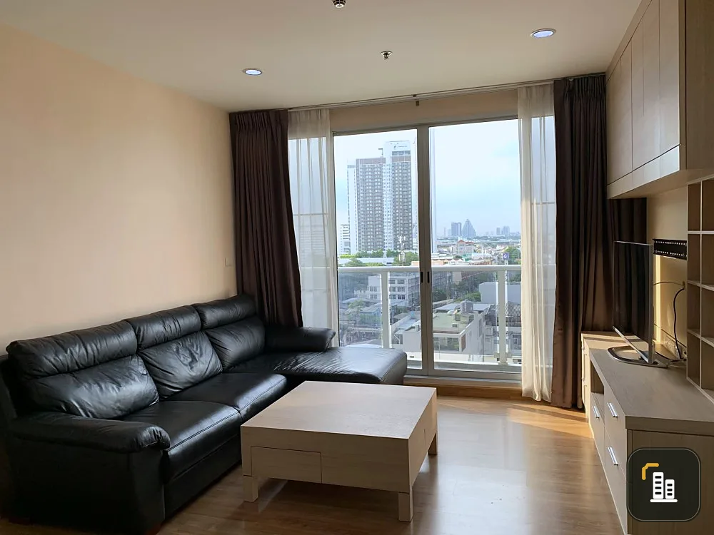 For rent The Tree Bang Pho Station, private corner room. with river view from bedroom Great like this, don't miss it.