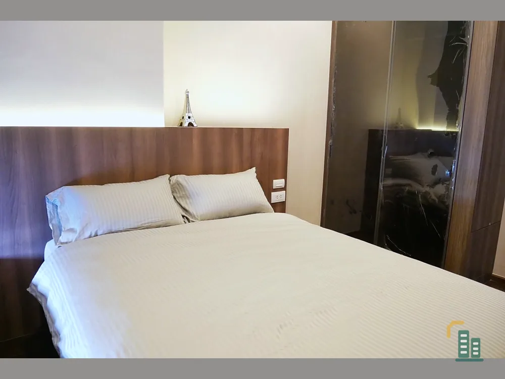 Sell, rent, urgent!! Condo C Ekkamai, 10th floor, built-in decoration in the whole room Ready to move in, good location, don't miss it!!