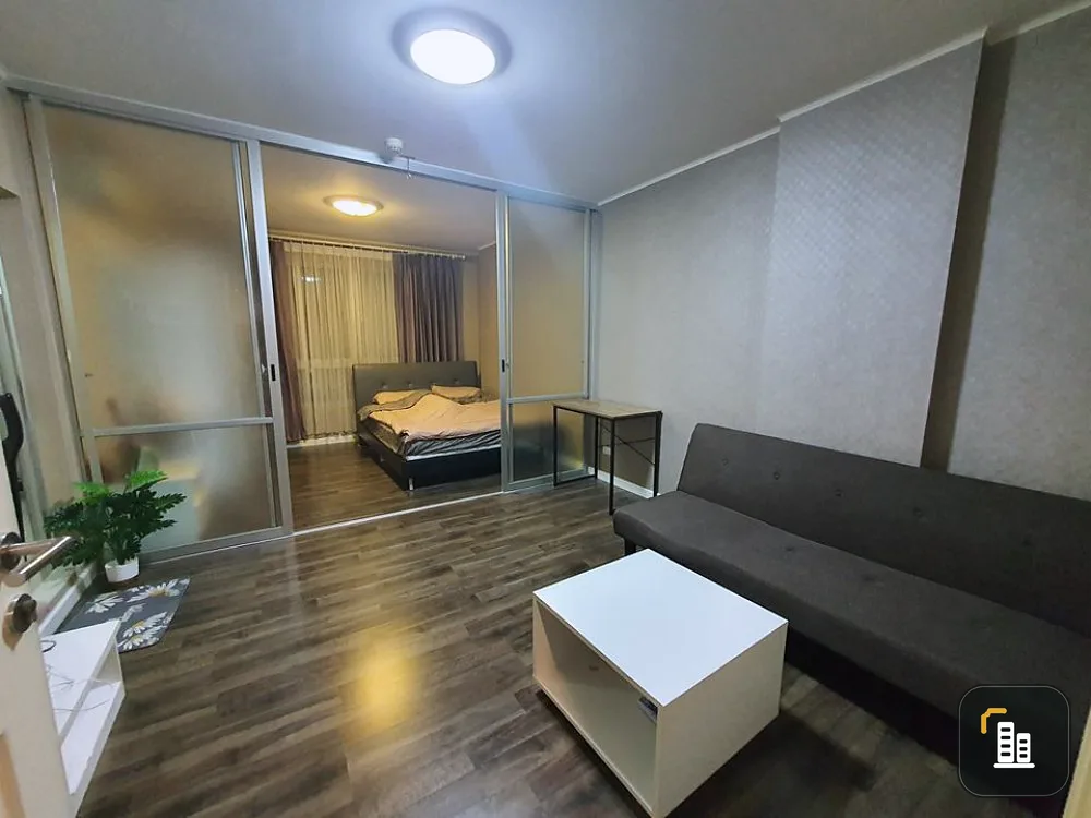 For rent, D Condo Campus Ratchaphruek-Charan, 13 rooms are divided into very good proportions. Get a great view of the garden. If interested, hurry up