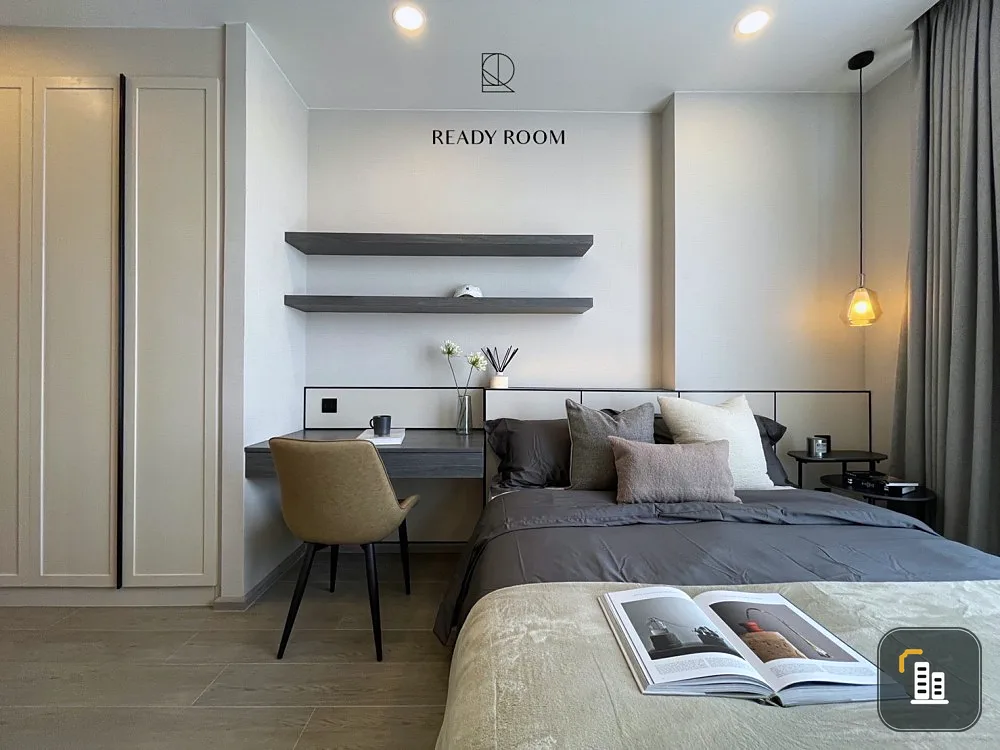 For rent, Cooper Siam condo, high floor, light color room, very livable, hurry up, don't wait.