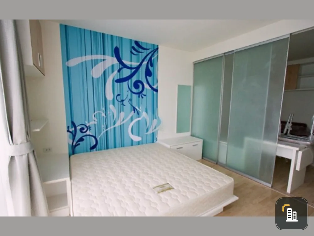 For rent!! Condo The Iris Rama 9-Srinakarin, 4th floor, Building D, fully furnished. Ready to move in, don't miss it!!