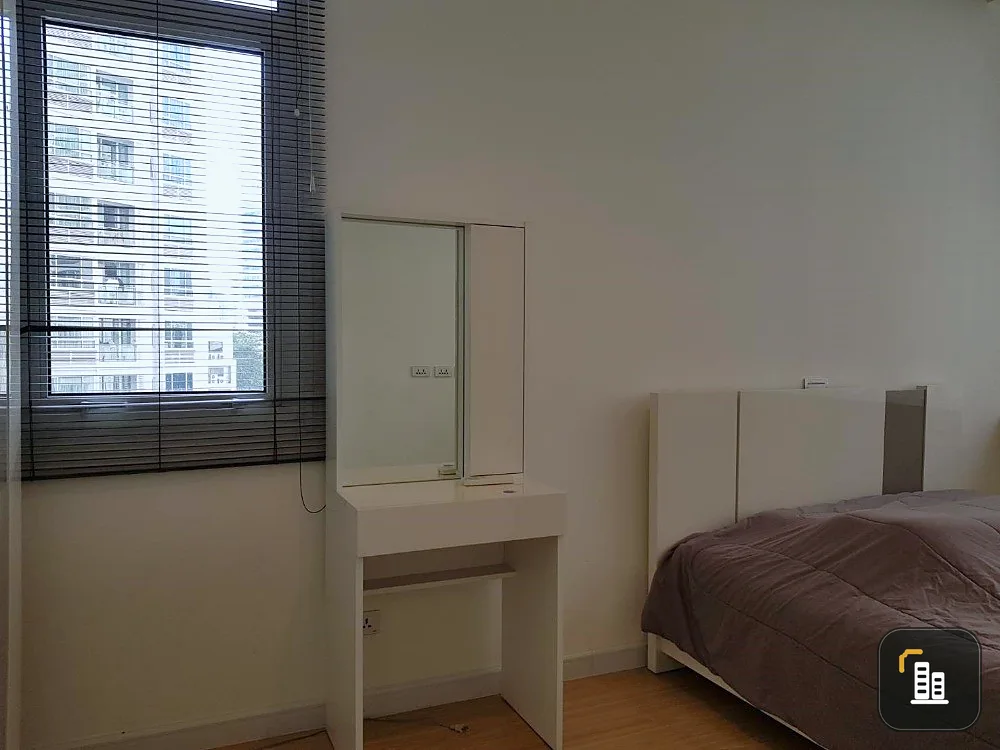 Sell T.C. Green, prime location, convenient transportation, can't miss it, book now