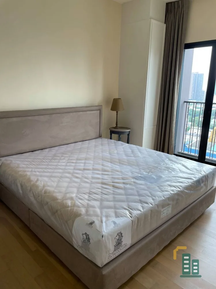 Quick sale!! Noble Reveal Condo, 26th floor, beautiful room, fully furnished. Ready to move in, don't miss it!!