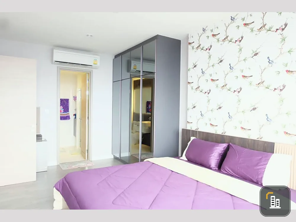 For rent, the room Rama 4, nice decoration, corner room, fully furnished, beautiful view, airy wind, not stuffy Miss it and you will regret it.
