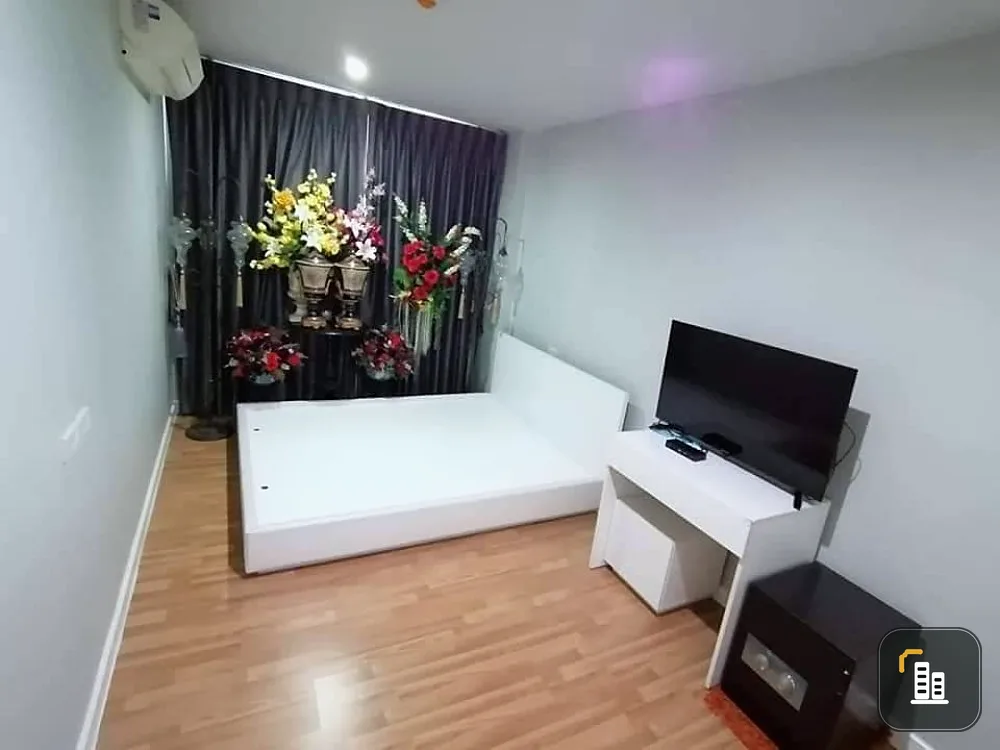 WE Condo for sale, next to BTS, near expressway, convenient to travel, ready to move in, good price, don't miss it!!