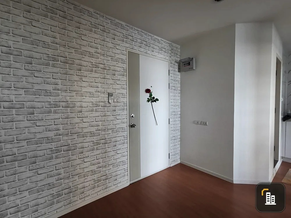 Selling Lumpini Condo Town Ramindra-Lat Pla Khao, corner room, garden view, good value for money, investment, don't miss it!