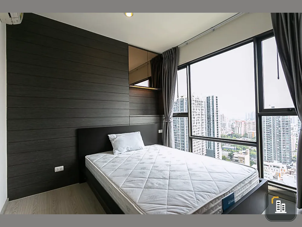 Condo for sale, Rhythm Asoke, 2 bedrooms, beautiful corner room, well built-in Have privacy. Decide before you miss.
