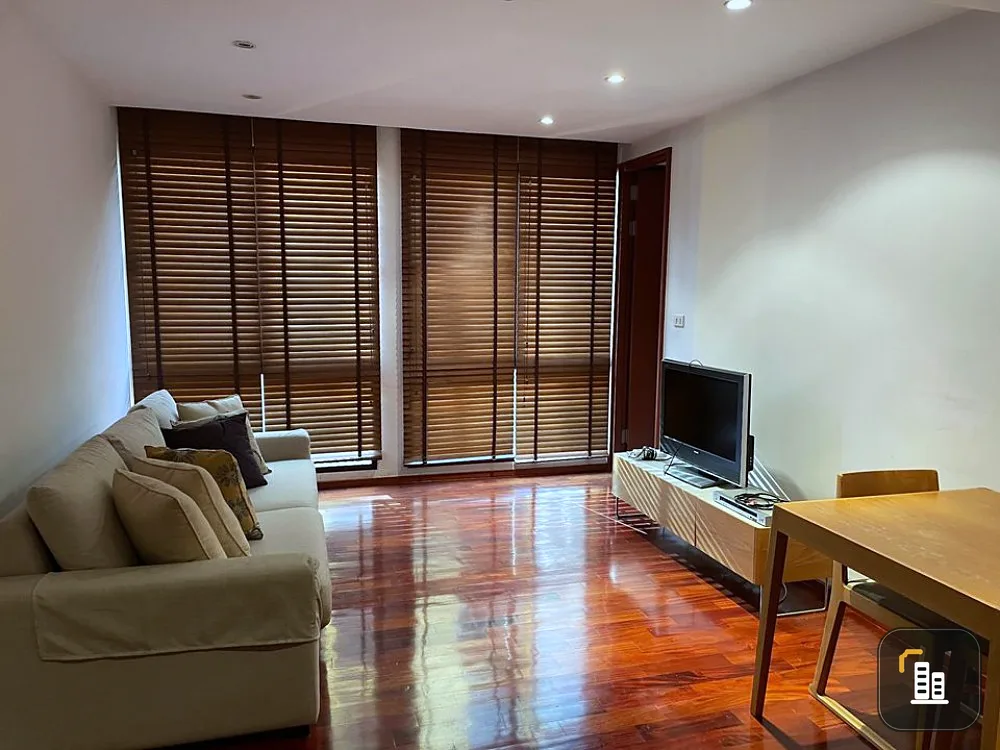 Noble 09 Ruamrudee for sale, beautiful room, super spacious, fully furnished and good built-in bathtub. Hurry up to reserve.