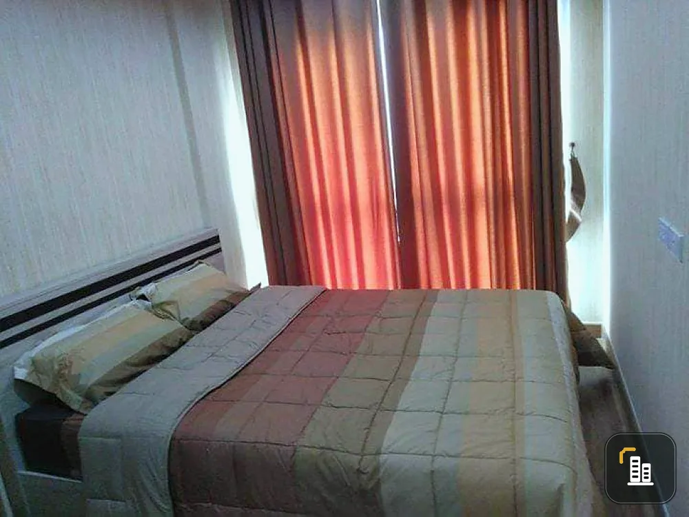 Sale The Iris Bang Yai, 1st floor, room next to the pool. There are plenty of free furniture. If interested, bring your bags in.