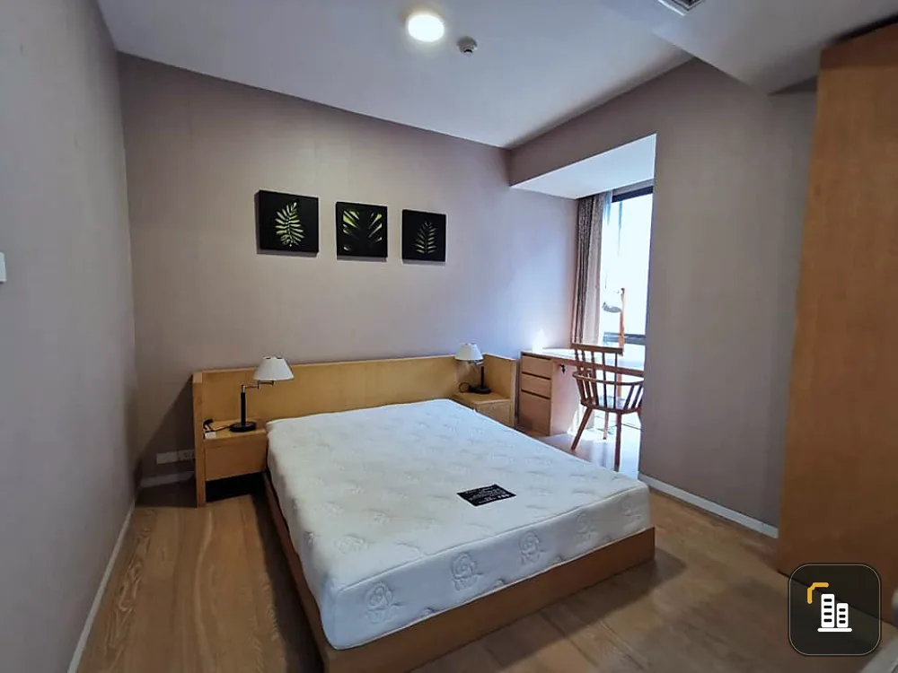 Condo for sale, Siamese Gioia Sukhumvit 31, 5th floor, pool view, fully furnished. Hurry up to reserve before it's gone!!