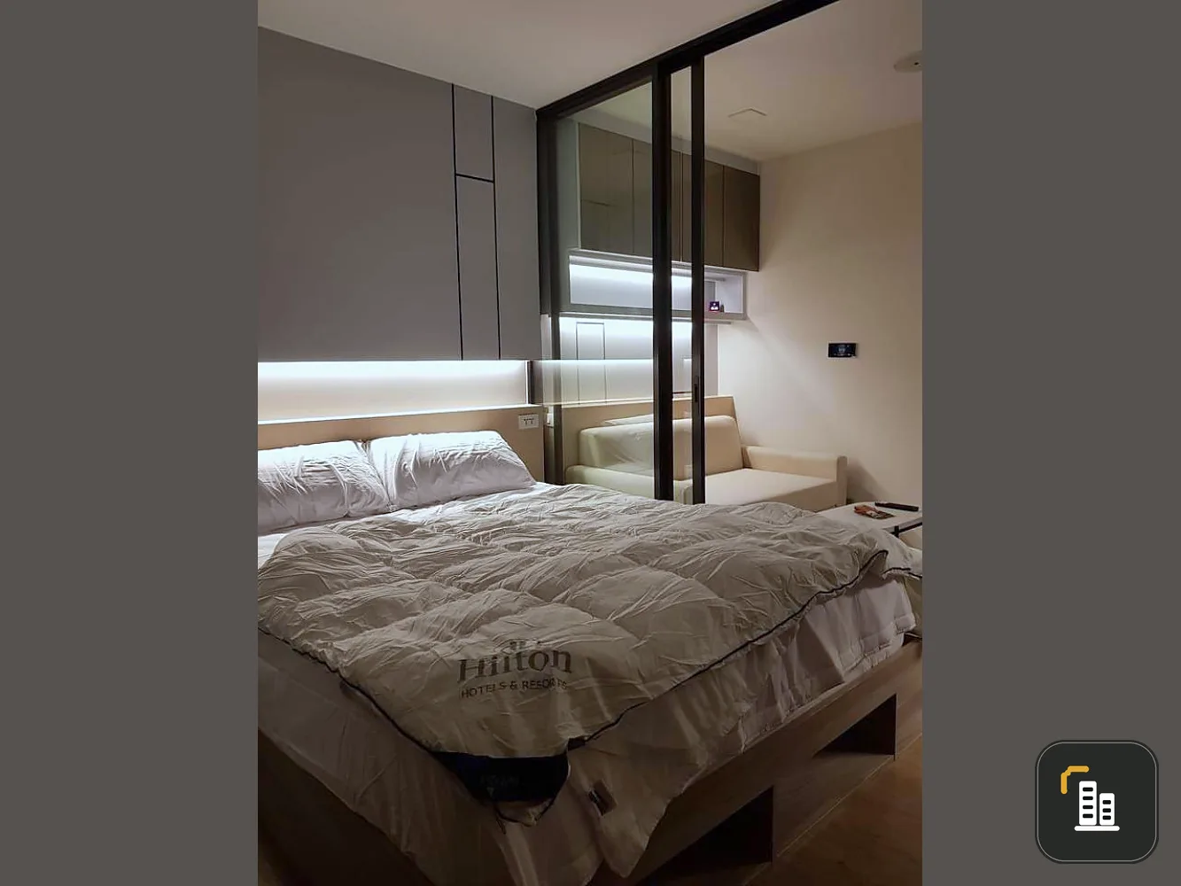 Urgent sale (with tenant)!! Cave TU condo decorated in Luxury Modern style, ready to move in, book now!!