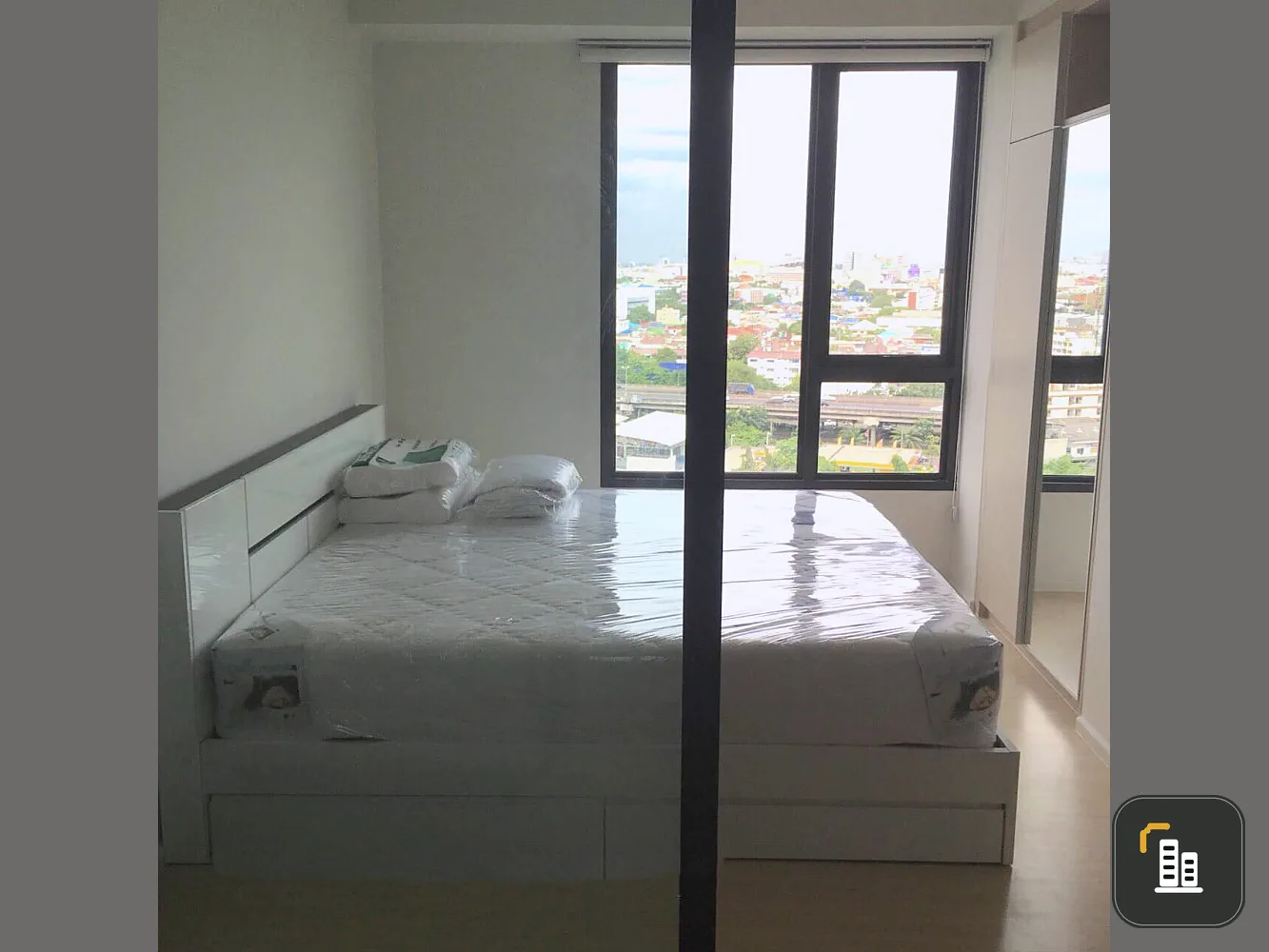 Sale/Rent Condo Than Living Ratchada-Prachauthit, high floor, Wawadee, ready to move in, fully furnished, great price, don't miss it!!