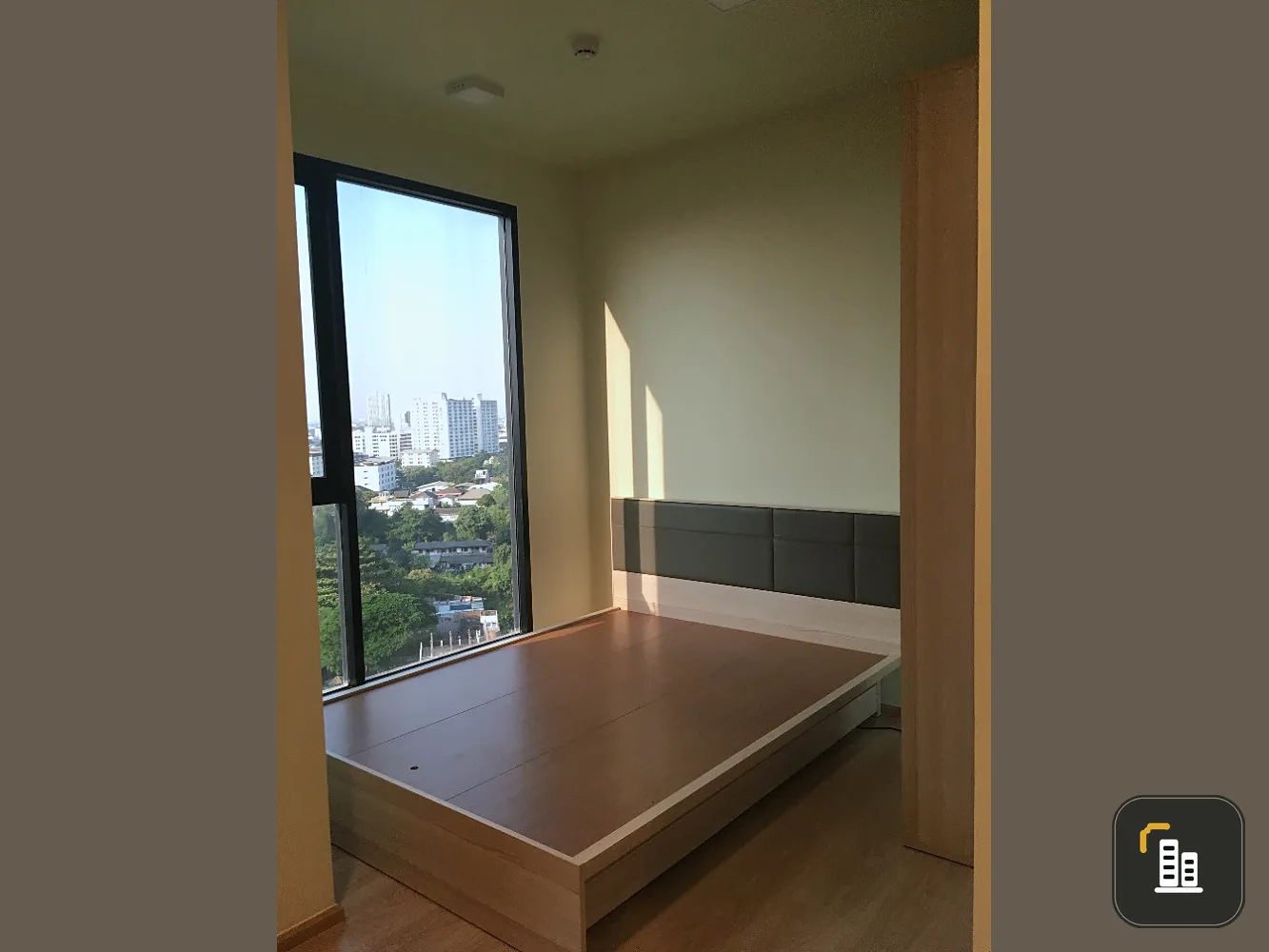 Condo for sale, Unio H Tiwanon, corner room, not crowded. Plus built-in furniture in the whole room, you must reserve it, you will regret it.