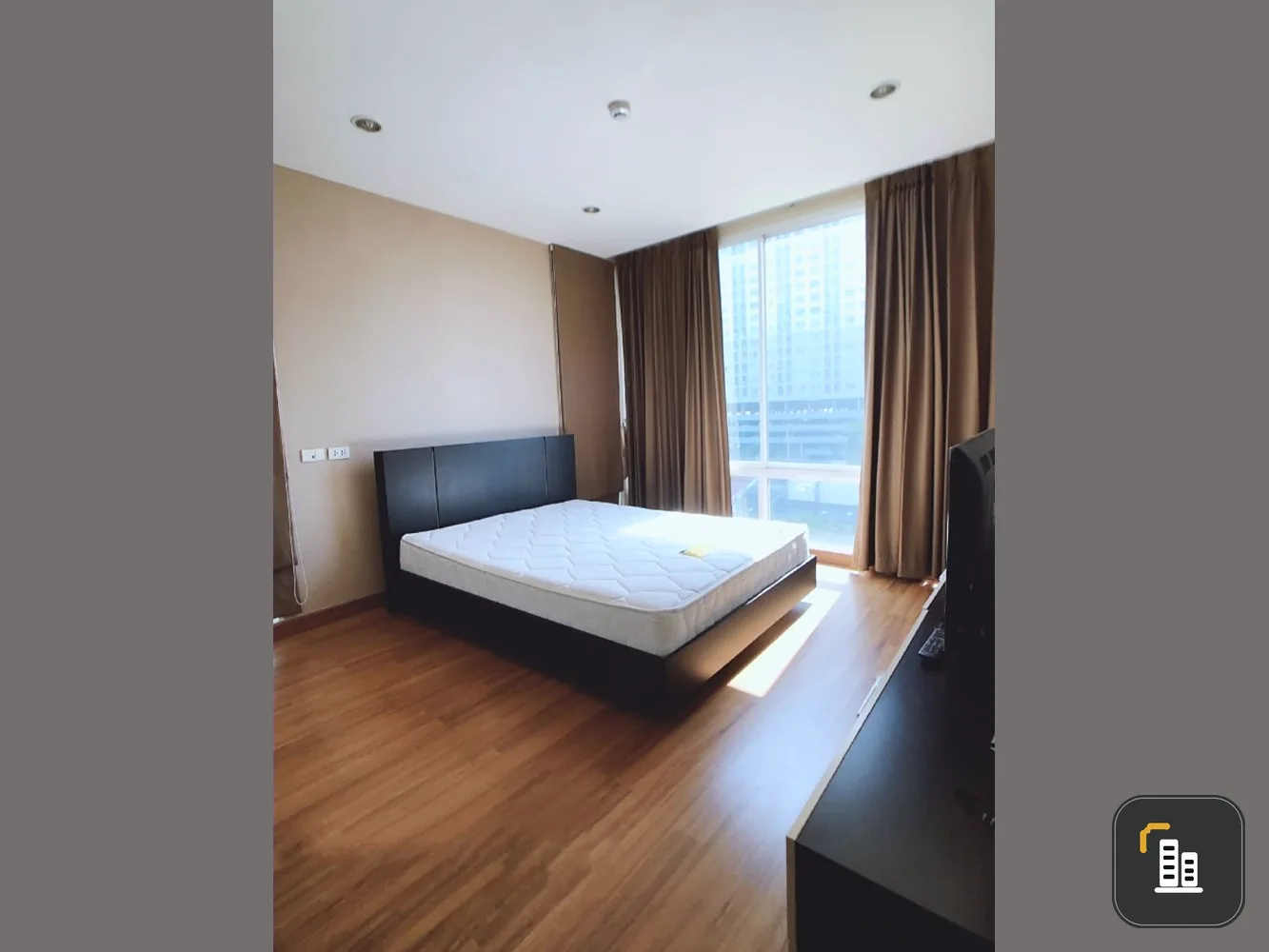 Sale The Forest Chaengwattana, 2 bedrooms, 2 bathrooms, corner room, clear view, no building Ready to carry your bag in.