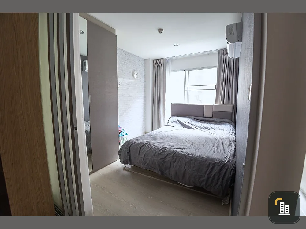 Sell / rent Condo Niche ID Sukhumvit 113 bedroom is not attached to other rooms. Fully built-in furniture, urgent!!