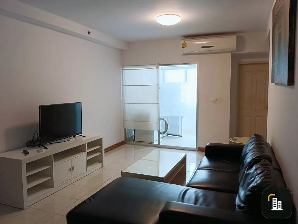 Condo for rent Supalai Park Ekkamai-Thonglor The corner room has privacy. Comes at a great price You shouldn't miss it.