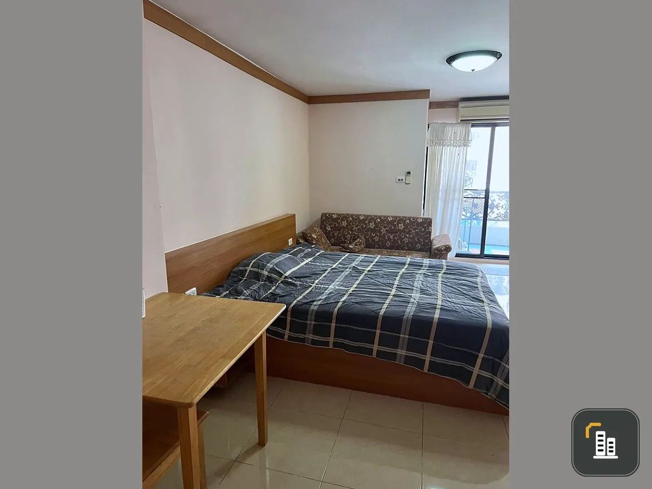 Condo for sale, Champs Elysees Chaengwattana, 1 bedroom, 1 bathroom, 4th floor, room 411, ready to move in. Hurry up to reserve. Don't be late.