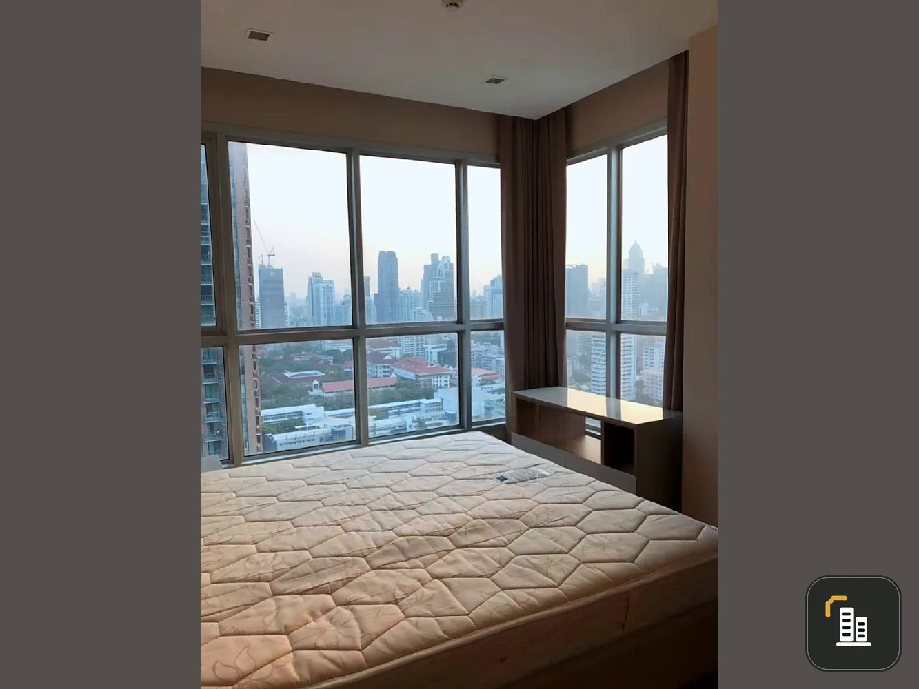 For rent The Address Asoke, furniture is ready, don't wait.