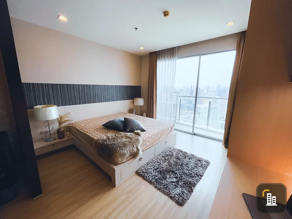 For rent Skywalk and Wells Residence, high floor, beautiful view, ready to move in. Don't wait.