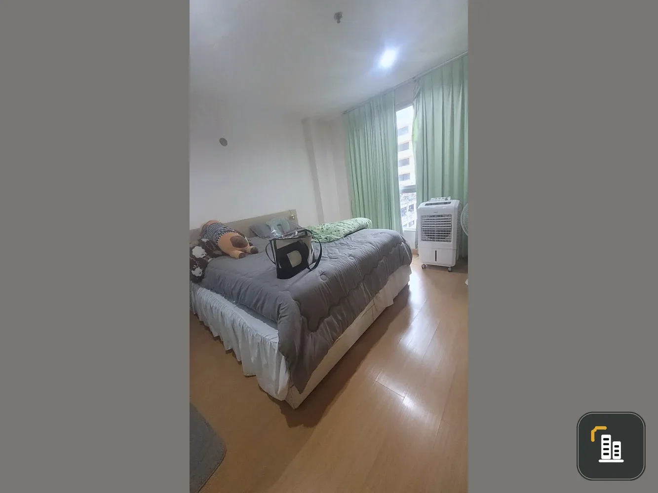 Condo for rent, Life at BTS Tha Phra, pool view, convenient transportation, complete amenities in the room.
