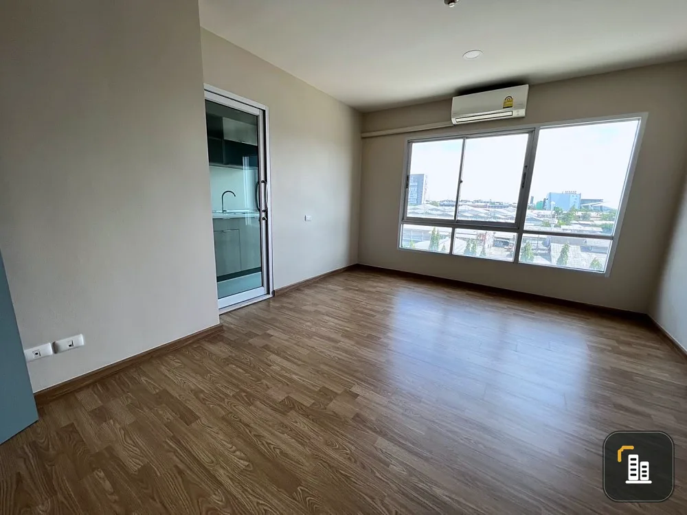 For rent!! B Condo Phaholyothin, 8th floor, Building A, good location, convenient transportation, don't miss it!!